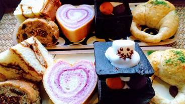 食事・飲み物 / 3