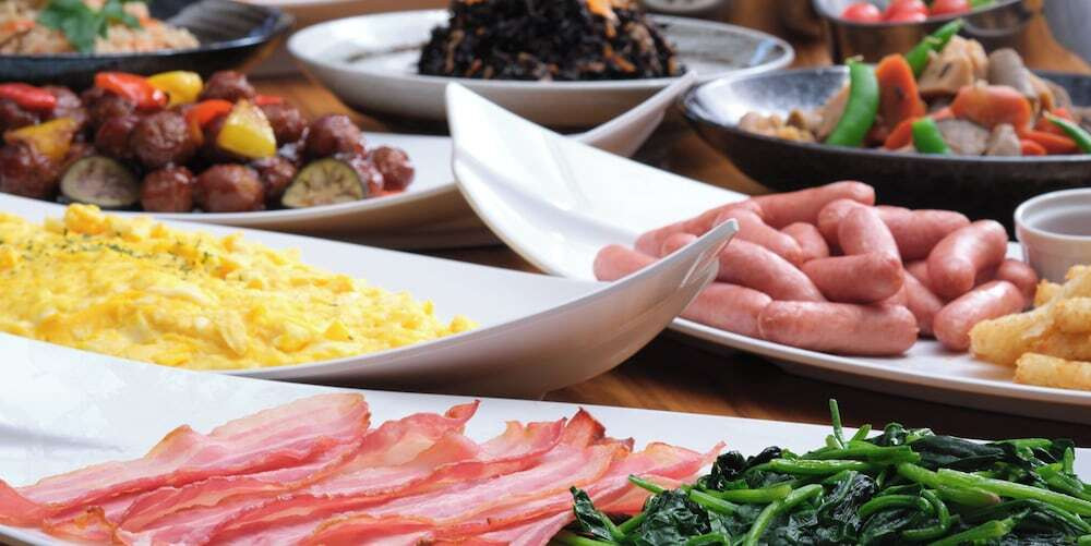 朝食ビュッフェ