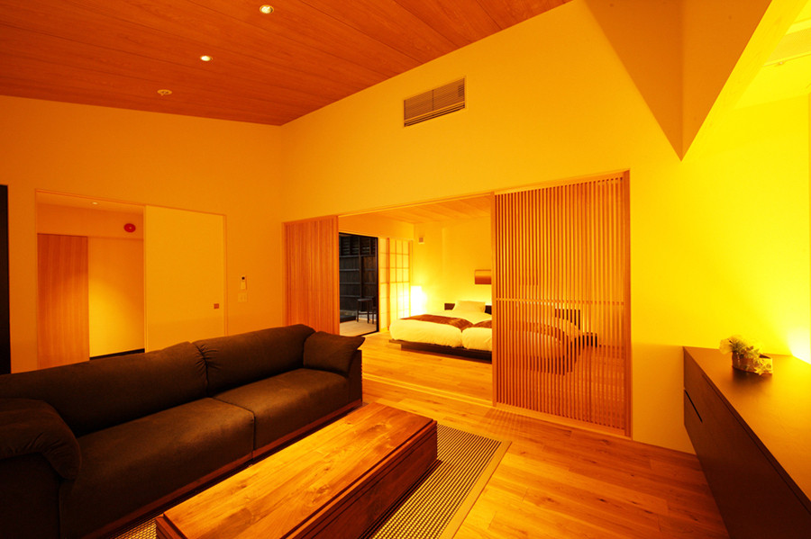 露天風呂付離れ(洋)/リビング