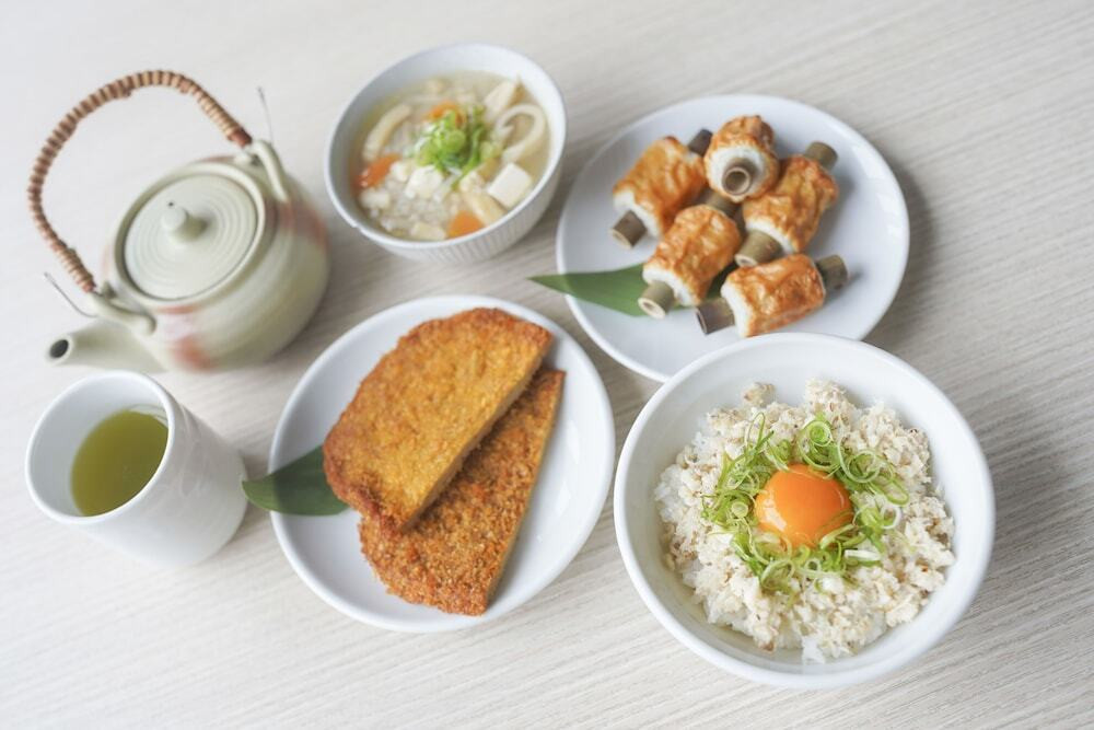 朝食