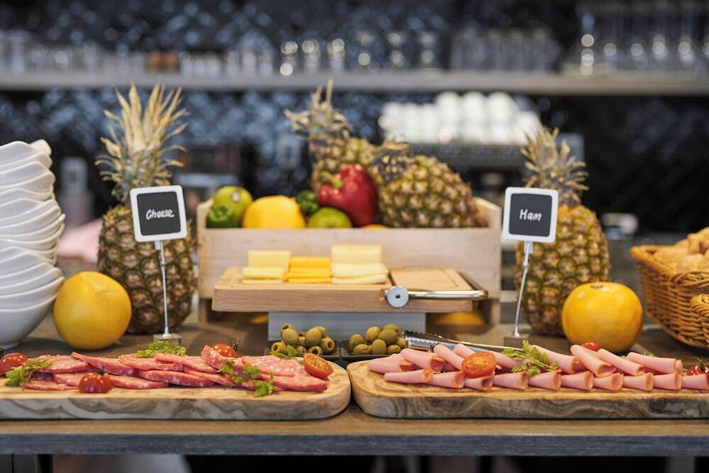 朝食ビュッフェ