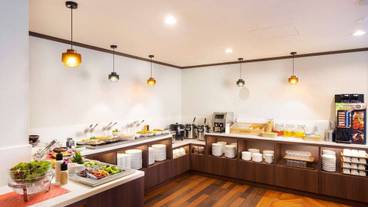 朝食スペース / 10