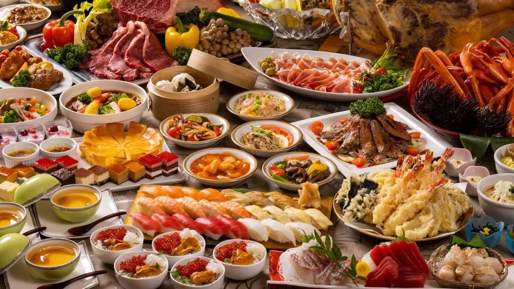 夕食バイキング一例① / 1