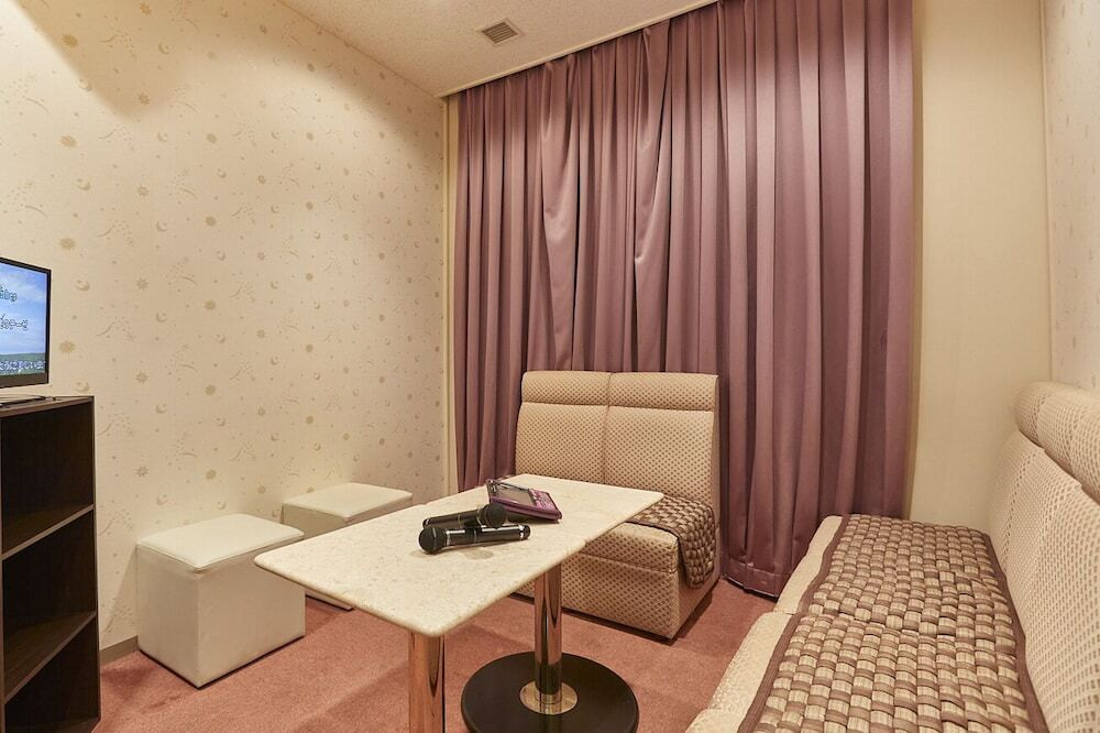 カラオケ ルーム