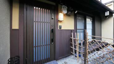 施設の入り口 / 5