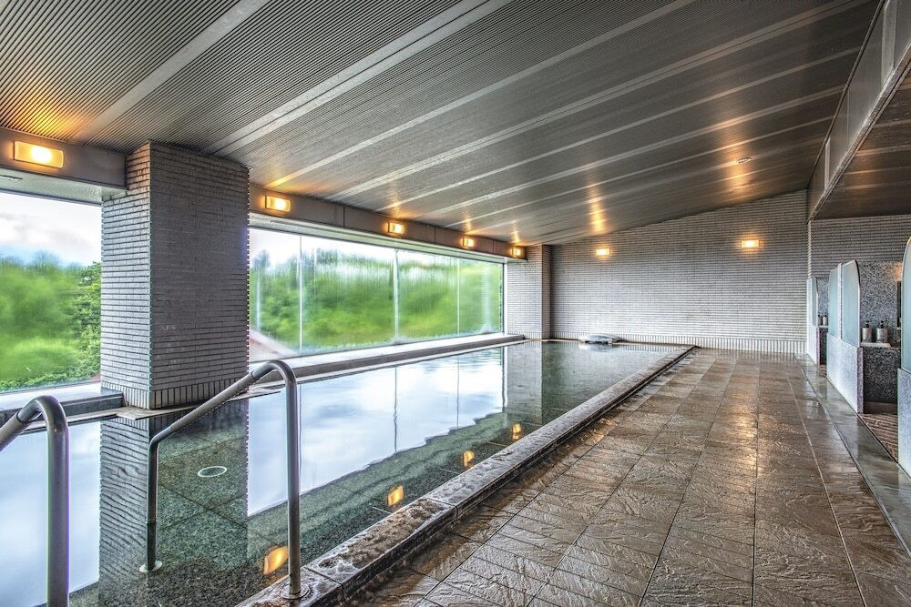 100万坪の敷地でたっぷり遊べる!アスレチックやプール、釣り堀も4375442