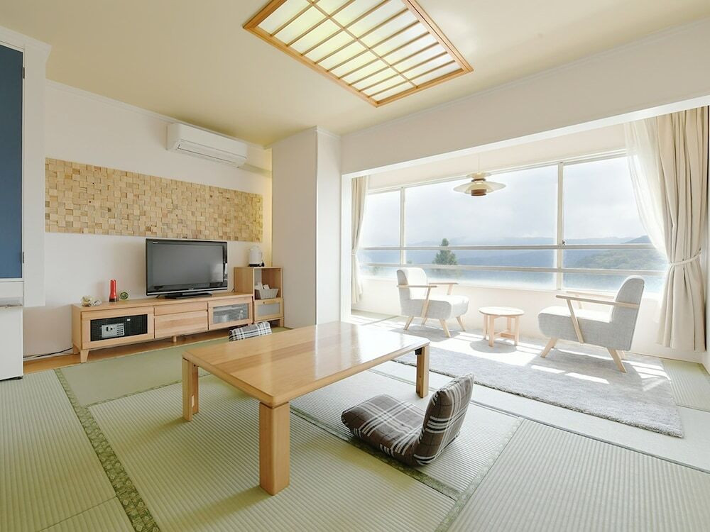 芦ノ湖ビュー眺望和室