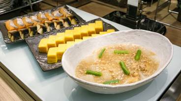 朝食ビュッフェ / 3