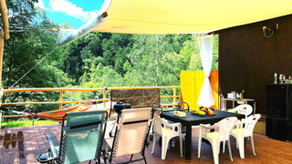 タイプBコンフォート テント バルコニー マウンテンビュー