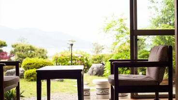 リビング エリア / 8