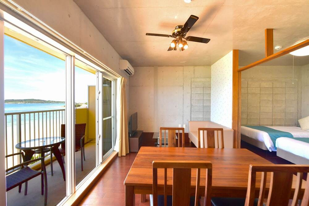 リビング エリア