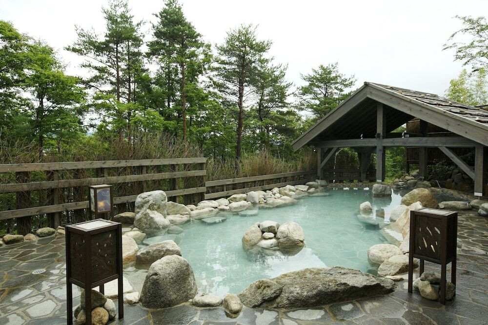 大湯処「季の湯」 露天風呂