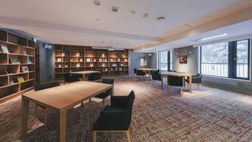 施設内の設備 / 12