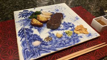 鉄板焼き 石ずえ・食事① / 3