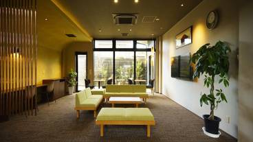 ロビー応接スペース / 18