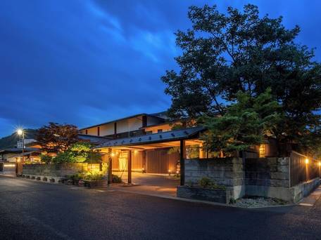 天童温泉 ほほえみの空湯舟 つるや / 4