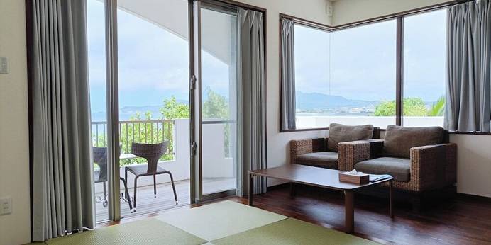 かりゆしコンドミニアムリゾート名護 シーサイドハウス(沖縄県 別荘・ヴィラ・コンドミニアム) / 1