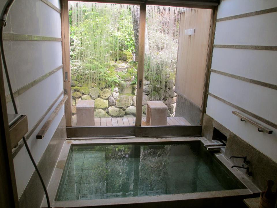 文化財のようなお部屋で過ごす、ラグジュアリーな休日3543567