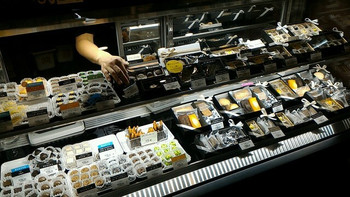 「エクチュア  からほり「蔵」本店 」内観 935289 素敵なチョコが、一杯ですよ。(^^♪