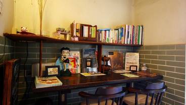 内部エントランス / 2