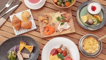 朝食ビュッフェ① / 3