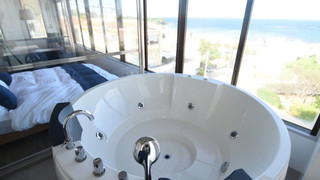 オーシャンビューコンドミニアム2階　ジャグジー付き R005