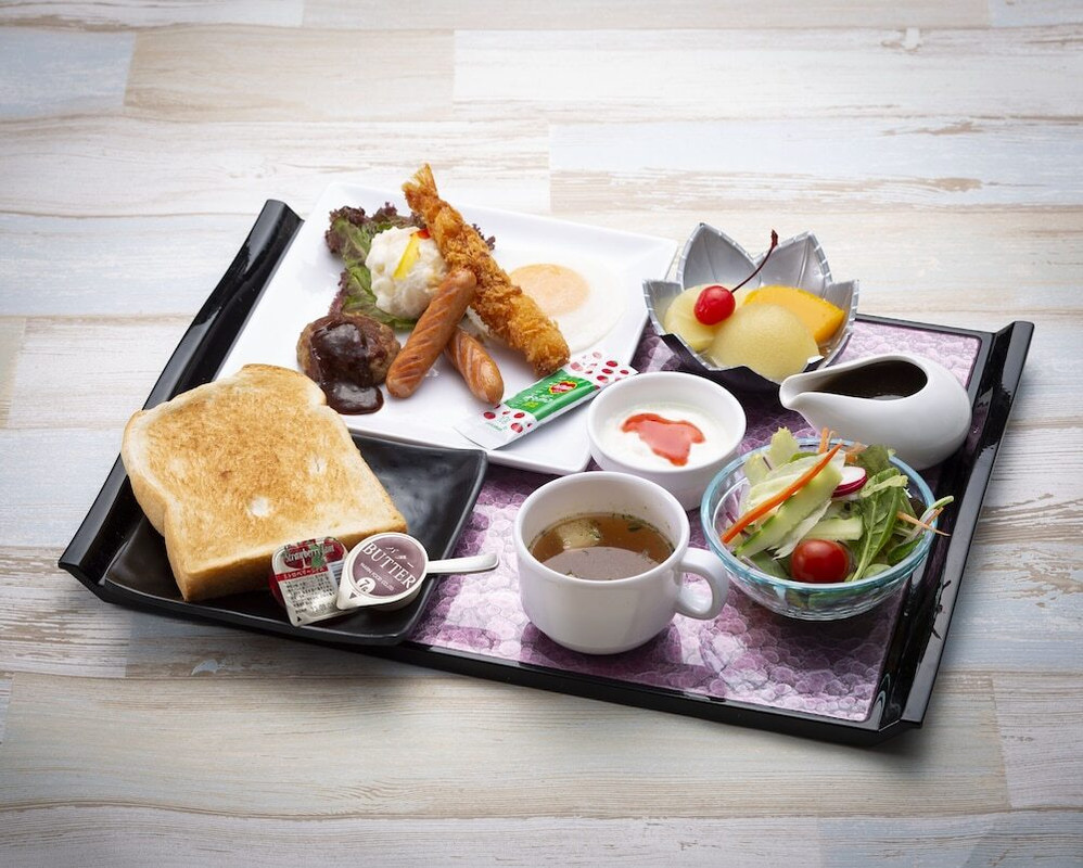 朝食