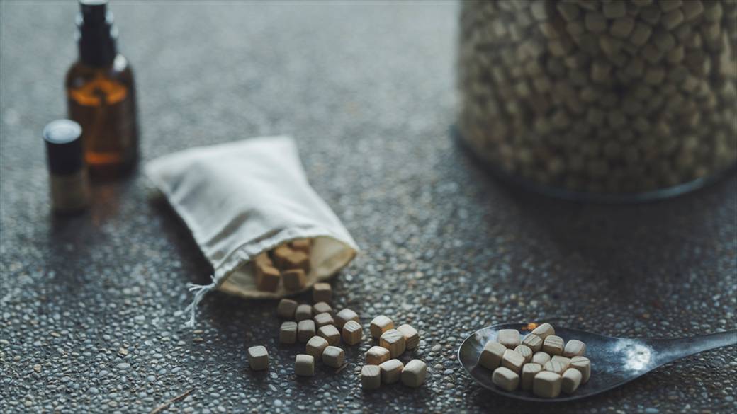 香りの世界へようこそ
サシェ作り体験 / 1