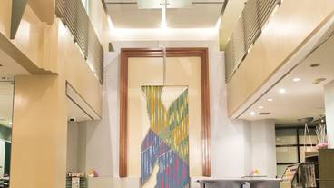 内部エントランス / 2