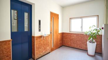 エレベーター / 1