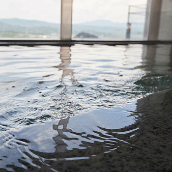 天然温泉の美人の湯で、キレイを磨くバスタイム3395229