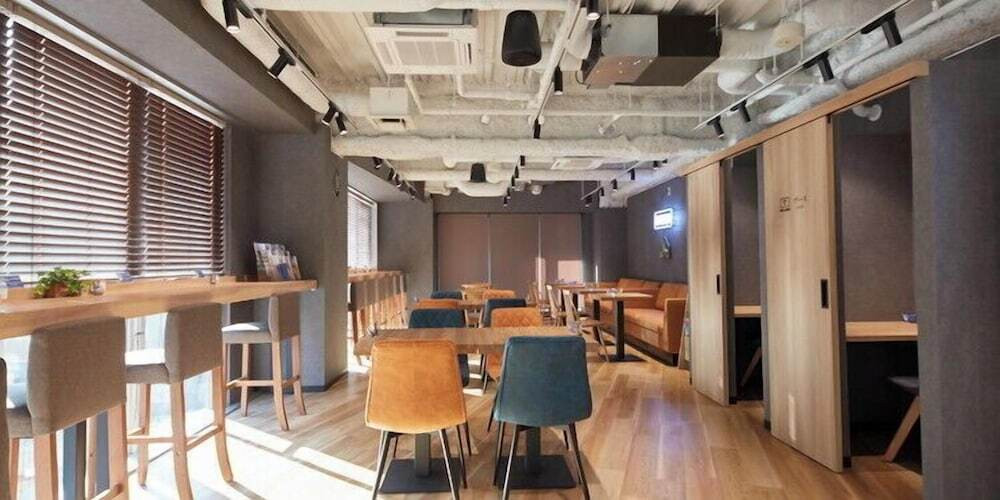 ロビーラウンジ