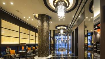 内部エントランス / 2