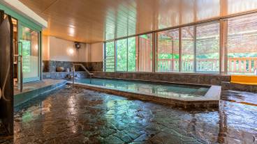 Large public bath [Iwagami] / 2