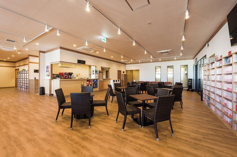 ロビーラウンジ