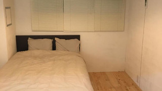 [個室] 禁煙 ダブル　シャワー・トイレ共同