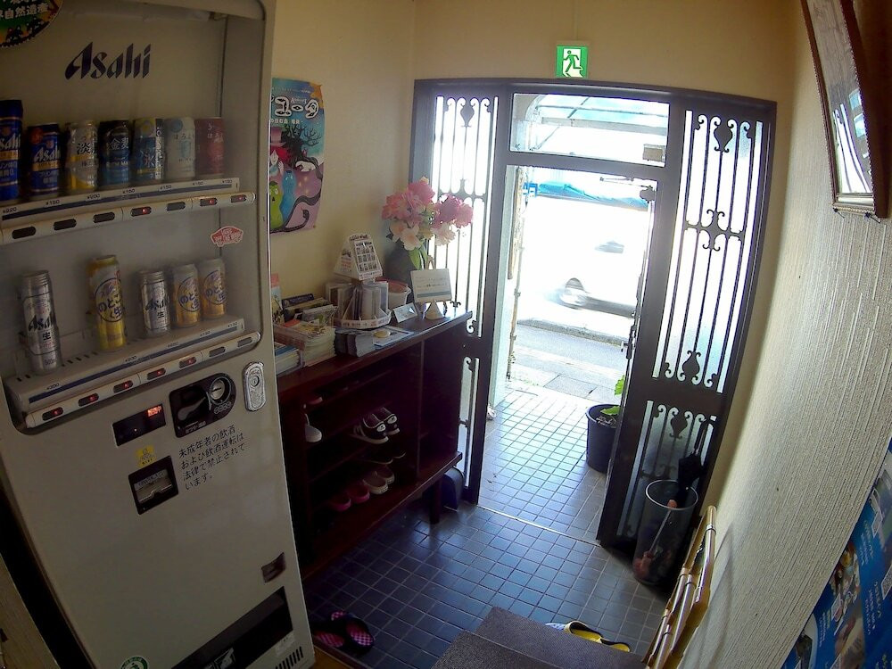 内部エントランス