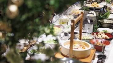 朝食ビュッフェ① / 2
