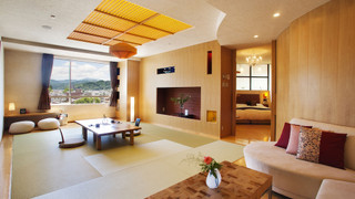 Suite 輝 角部屋+ハリウッドツイン+和室+ジャグジー