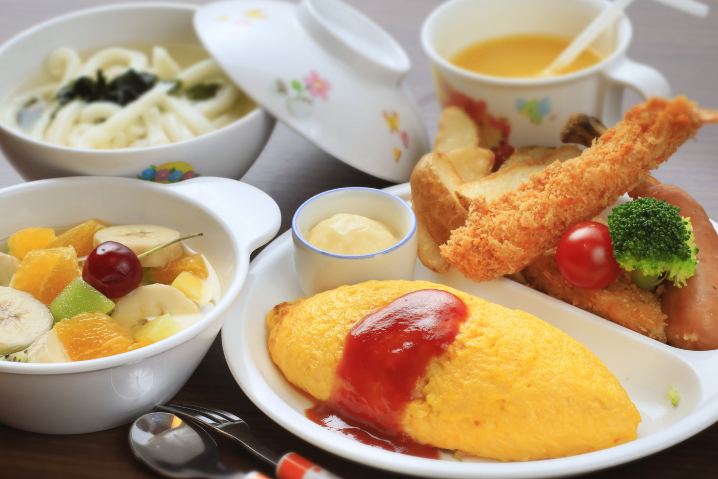 お子様ランチをお部屋食で♪子どもグッズの貸し出しも充実3926619