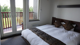 1ベッドルームアパートメント(ダブル)