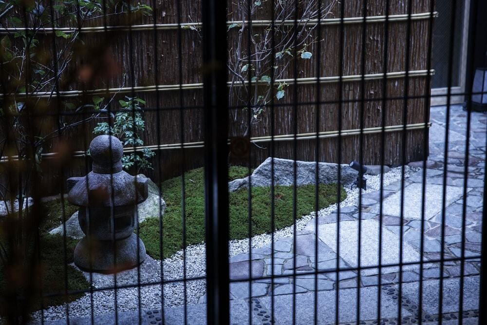 内部エントランス