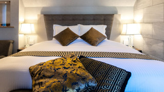 ラグジュアリー スイート