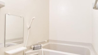 ファミリー 4 人部屋