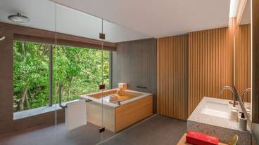 プレジデンシャルスイートルーム(温泉風呂付)／浴室一例 / 16