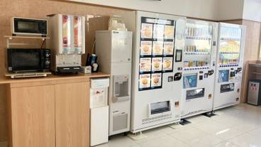 自動販売機 / 12