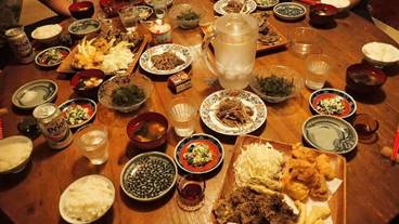 食事・飲み物 / 1