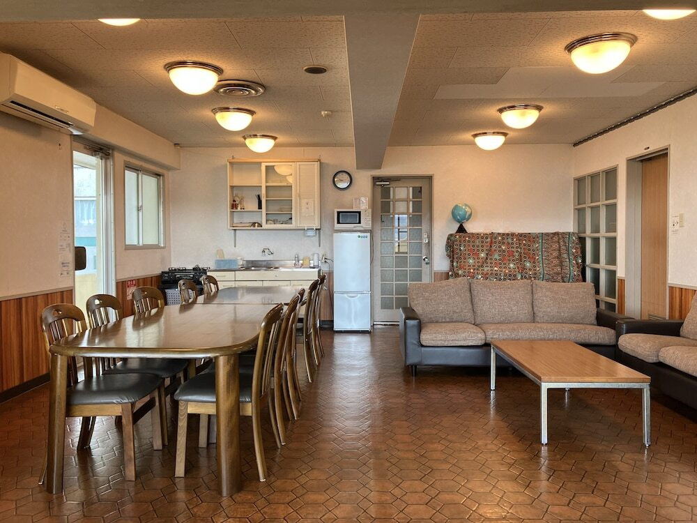 ロビーラウンジ