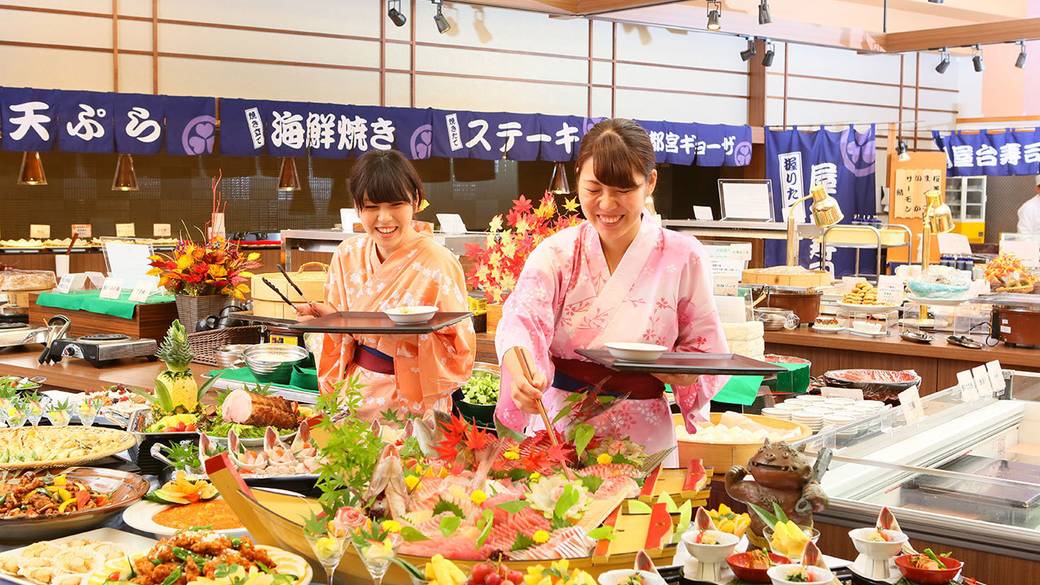 ビュッフェ料理 / 3