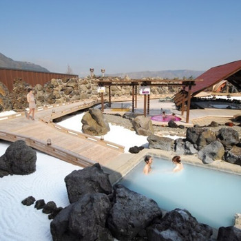 ドームハウスがこんなにたくさん！？異世界のようなテーマパーク。3375669